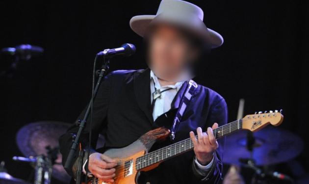 Πασίγνωστος τραγουδιστής ζητά ένοπλη προστασία στις συναυλίες του, μετά το μακελειό στο Bataclan