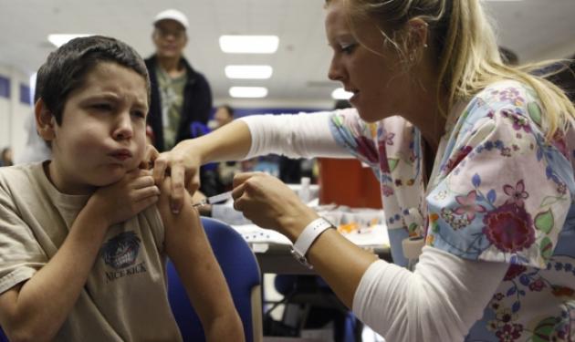 Πότε πρέπει να εμβολιάσουμε τα παιδιά μας για τη Γρίπη;