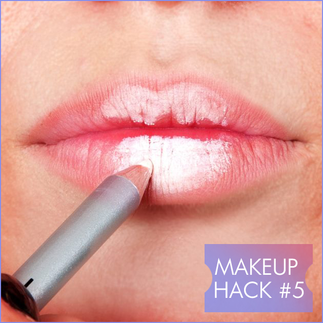 5 | Βάλε λευκό μολύβι και τα χείλη σου θα δείχνουν μεγαλύτερα!