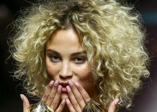 Ξέχασε το dry shampoo! Ήρθε το dry shampoo σε αφρό  και όλος ο beauty κόσμος μιλάει γι’αυτό!