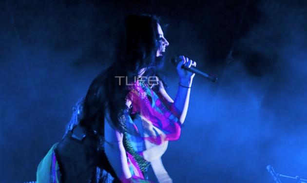 Έβαλαν “φωτιά” στη σκηνή της Αθήνας οι Evanescence! Φωτογραφίες και video από τη συναυλία