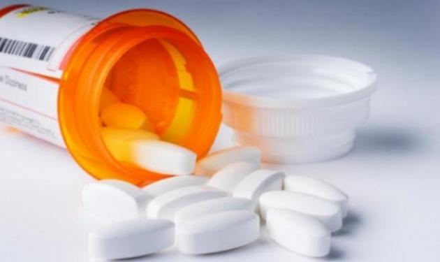 Συγκλονιστικό: Δώρισε τα αντικαρκινικά φάρμακα της νεκρής συζύγου του