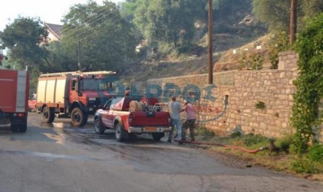 Μεσσηνία: Έφθασε δίπλα στα σπίτια η μεγάλη φωτιά στο Μαυρομάτι