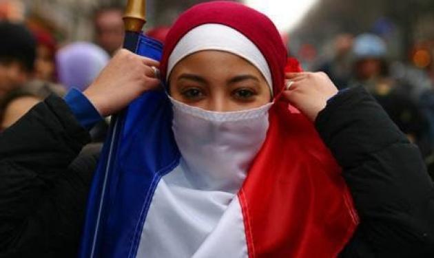 Εφαρμόστηκε στη Γαλλία ο νόμος για τις μπούρκες – Συνελήφθησαν δύο γυναίκες