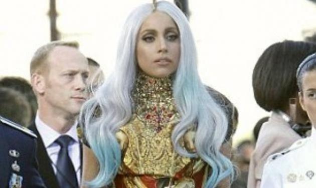 Είναι έγκυος η Lady Gaga; Δες το βίντεο!