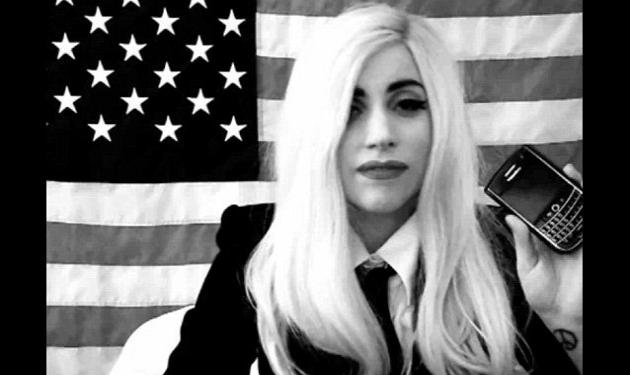 Η Lady Gaga ζητά να υπηρετούν στον στρατό οι gay!