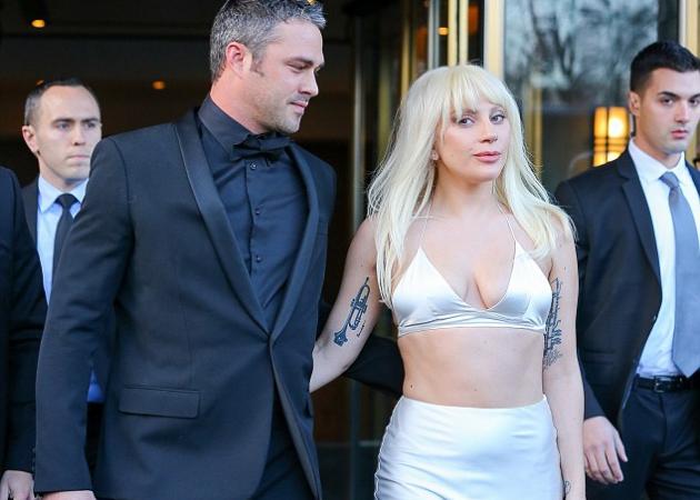 Lady Gaga: Συγκλονίζει με όσα εξομολογείται για το βιασμό της στα 19 της χρόνια