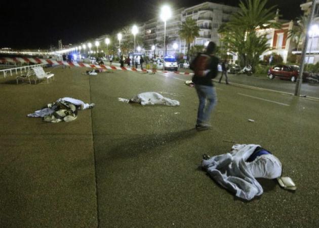 Γαλλία – Επίθεση στη Νίκαια: Το χρονικό με τις ειδήσεις για το μακελειό – Φωτογραφίες και βίντεο