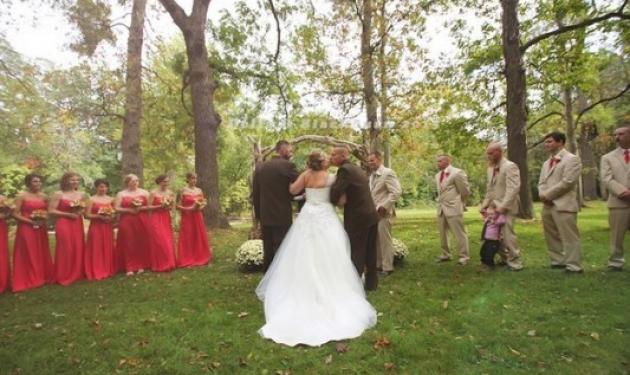 Έμειναν όλοι άφωνοι! Η φωτογραφία του γάμου που έγινε… viral και συγκίνησε!