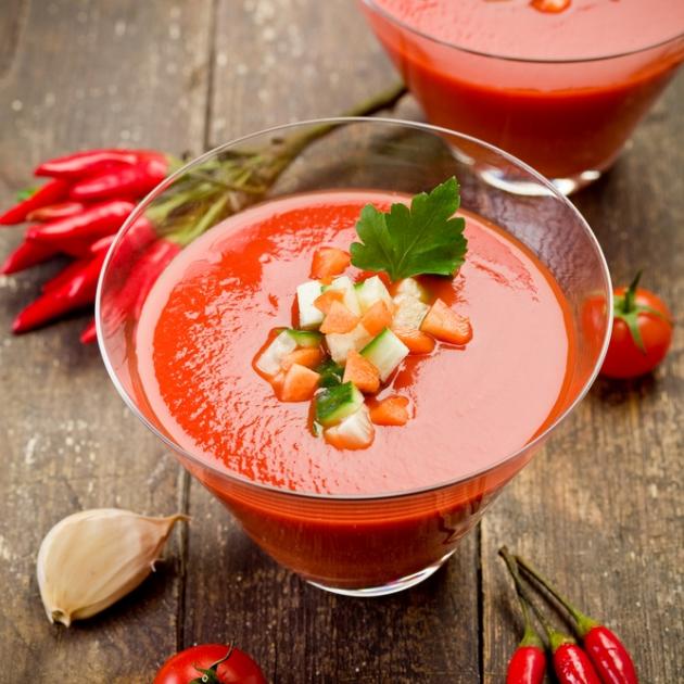 Gazpacho με φρέσκο καρπούζι