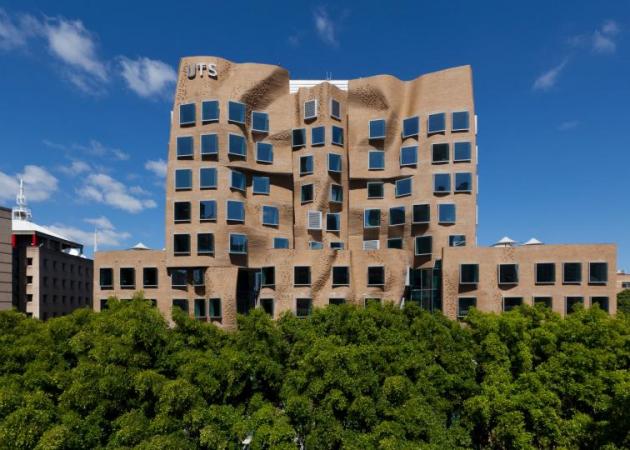 Ο Frank Gehry ξανάκανε το θαύμα του!