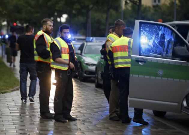 Επίθεση στο Μόναχο: Πυροβολισμοί σε εμπορικό κέντρο με πολλούς νεκρούς και τραυματίες