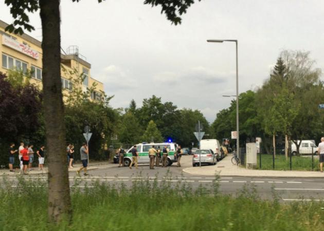 Πανικός στη Γερμανία! Πυροβολισμοί σε εμπορικό κέντρο στο Μόναχο – Πληροφορίες για νεκρούς