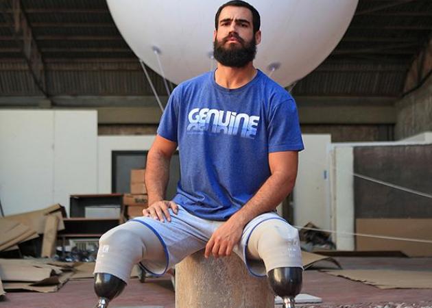Γιάννης Σεβδικάλης: Στα 21 χτυπήθηκε από τρένο και έχασε τα πόδια του – Η συμμετοχή στους παραολυμπιακούς και η ανεξάντλητη αισιοδοξία του