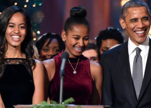 Ο πρόεδρος Obama μιλάει για τις δυσκολίες που αντιμετωπίζουν οι κόρες του όταν φτιάχνουν τα μαλλιά τους!