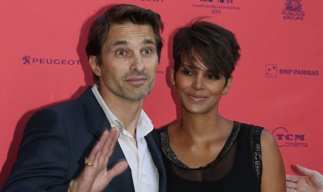 Παντρεύτηκε για τρίτη φορά η έγκυος Halle Berry!