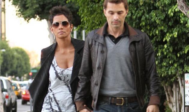 Είναι επίσημο! Η Halle Berry παίρνει διαζύγιο από τον Olivier Martinez!