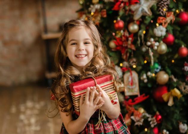Χριστούγεννα και παιδί: Οδηγίες για να προλάβεις τα απρόοπτα!
