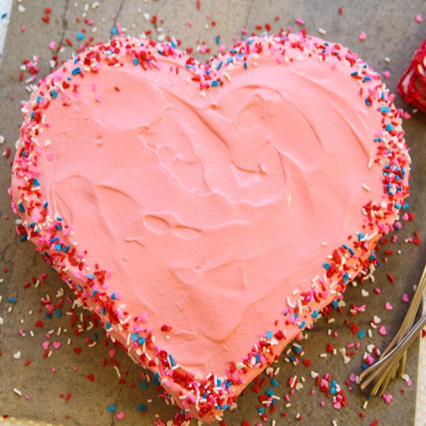 Πώς να φτιάξεις cake σε σχήμα καρδιάς!
