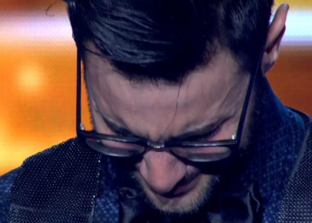 X Factor: Κατέρρευσε ο Ίαν Στρατής! Έβαλε τα κλάματα στη σκηνή!