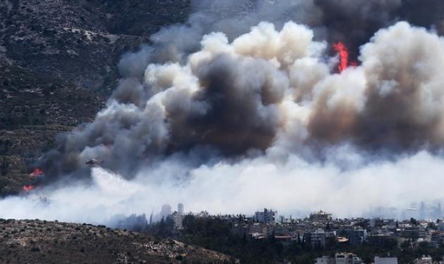 Άνδρας κάηκε ζωνταντός στη μεγάλη φωτιά στον Υμηττό