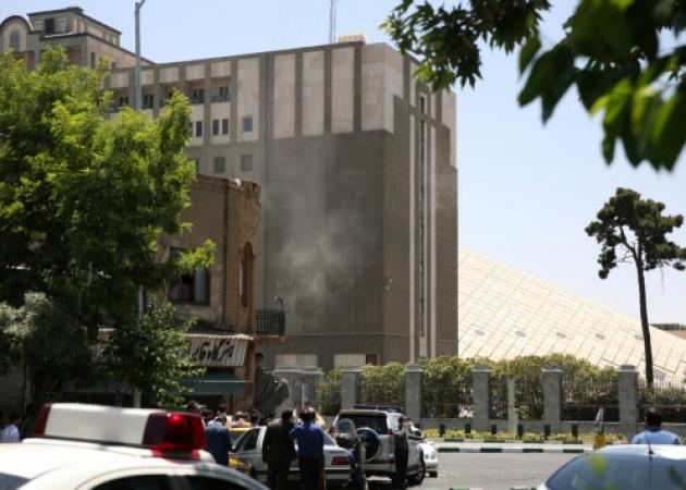 Φωτιά στον Περσικό – Το Ισλαμικό Κράτος ανέλαβε την ευθύνη για τις επιθέσεις στο Ιράν!