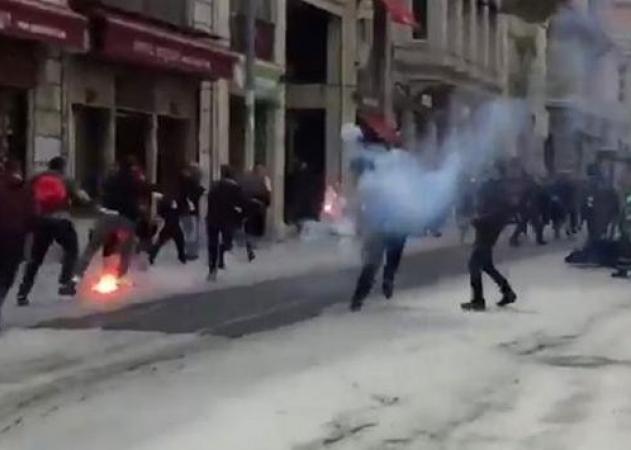 Άγρια επεισόδια στην Κωνσταντινούπολη – Μαχαίρωσαν οπαδό του Ολυμπιακού
