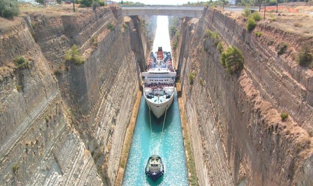 Κόρινθος:”Βούτηξε” στο κενό από τη γέφυρα του Ισθμού – Συγκλονίζει η αυτοκτονία!