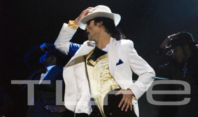 Ο σωσίας του Michael Jackson στην Ελλάδα! Δες φωτογραφίες στο TLIFE