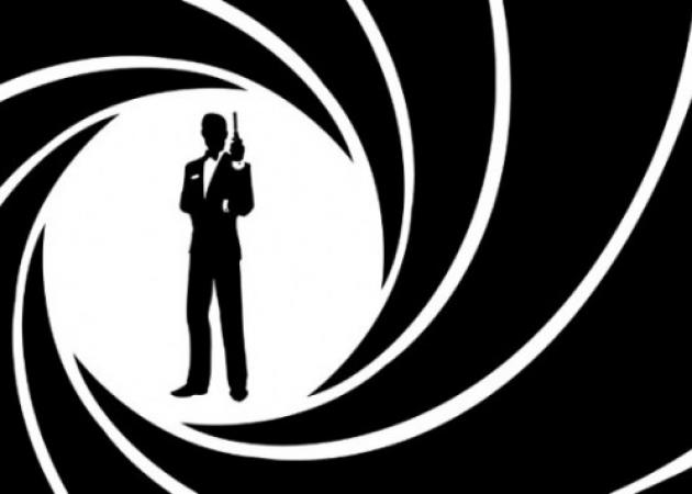 Î Î­Î¸Î±Î½Îµ Î·Î¸Î¿ÏÎ¿Î¹ÏÏ ÏÎ¿Ï James Bond | tlife.gr