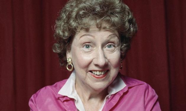 Πέθανε η βραβευμένη με τρία Emmy Awards ηθοποιός Jean Stapleton