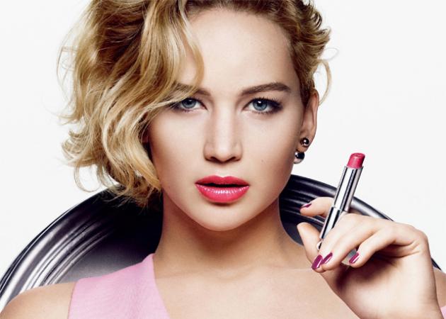 Oops! Ποια διάσημη σκηνή ταινίας σου θυμίζει η νέα καμπάνια Dior με την Jennifer Lawrence;