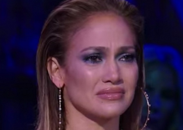 Πλάνταξε στο κλάμα η Jennifer Lopez! Βίντεο