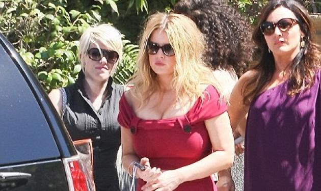 Η Jessica Simpson με περισσότερα κιλά από ποτέ!