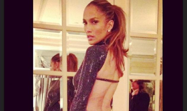 Jennifer Lopez: Ποζάρει αμακιγιάριστη με τον γιο της!