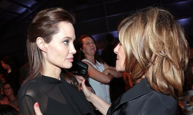 Angelina Jolie: Η αγκαλιά με την Amy Pascal… λίγο μετά τα προσβλητικά σχόλια!