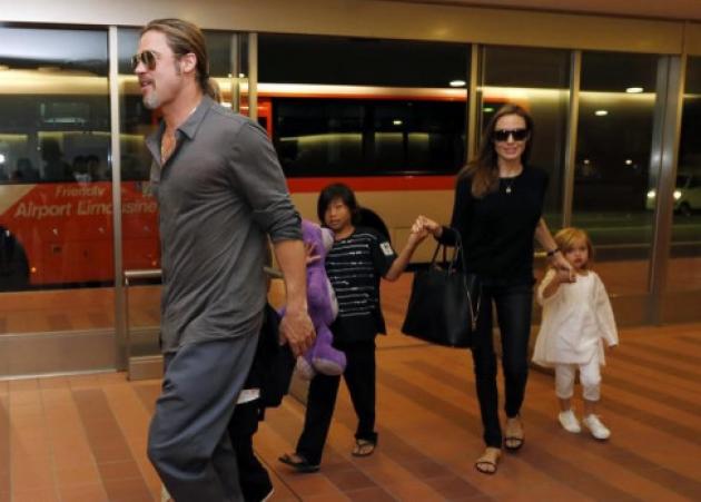 Jolie – Pitt: Πότε πάρθηκε η απόφαση – Ο Brad το έμαθε… τελευταίος – Η απόλυση της νταντάς, η Κοτιγιάρ και ο ρόλος των παιδιών