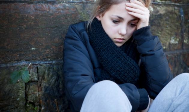 Γονείς προσοχή: η μανιοκατάθλιψη, εμφανίζεται από την εφηβεία