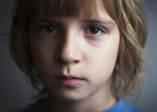 Κατάθλιψη στο παιδί: Αυτά είναι τα προειδοποιητικά σημάδια