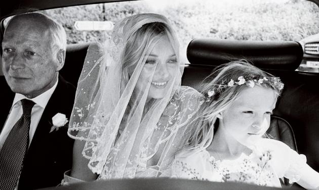 K. Moss: Οι επίσημες φωτογραφίες του γάμου της από τον Μ.Testino στη Vogue!