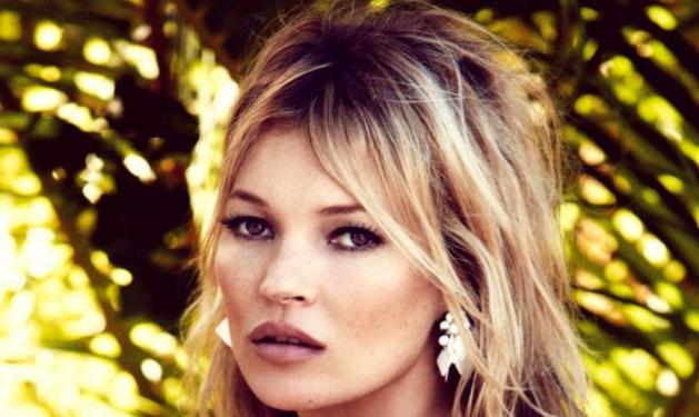 Σε μαύρα χάλια η Kate Moss στην εβδομάδα μόδας στο Παρίσι!