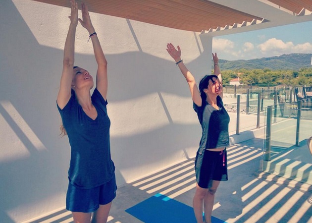 Βίκυ Καγιά: Ξεκινάει το πρωινό της με yoga! Φωτογραφίες