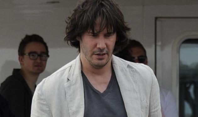 Αγνώριστος ο Keanu Reeves! Εμφανίστηκε γερασμένος και με παραπάνω κιλά