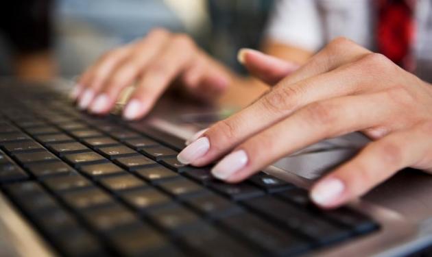 Εσύ καθαρίζεις σωστά το πληκτρολόγιο σου;
