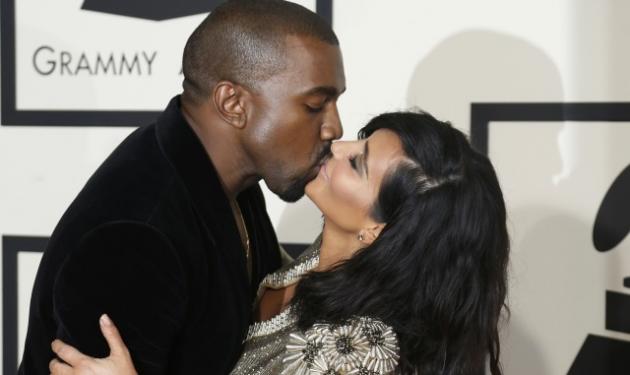 Kim Kardashian: Η sexy εμφάνιση και τα “καυτά” φιλιά με τον Kanye West στα Grammys