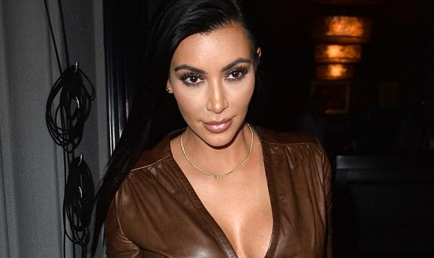 Kim Kardashian: Μιλά πρώτη φορά για τις φήμες που θέλουν τον πατριό της να γίνεται… γυναίκα!