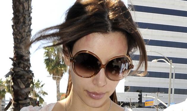Kim Kardashian: Μα μπότοξ στα 31; Την έπιασαν στα πράσα… Φωτογραφίες