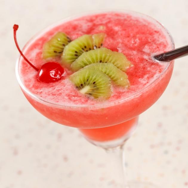 Ακτινίδιο-γκουάβα cocktail