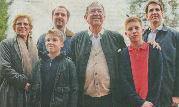 Κωνσταντίνος: Ταξίδι στα Γιάννενα με τα εγγόνια του! Φωτογραφίες