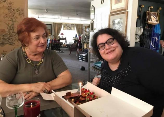 Mαριέττα Γιαννάκου: Γιόρτασε τα γενέθλιά της με τη κόρη της και τον πρώην σύζυγό της [pics]